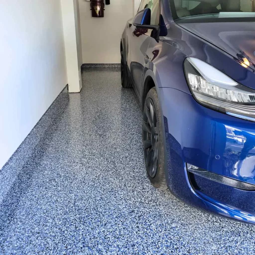 Smooth epoxy floor reflecting light