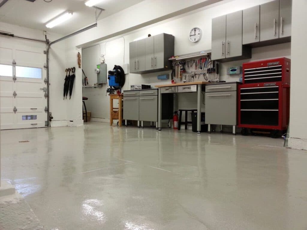 Monochrome panels coated in industrial finish